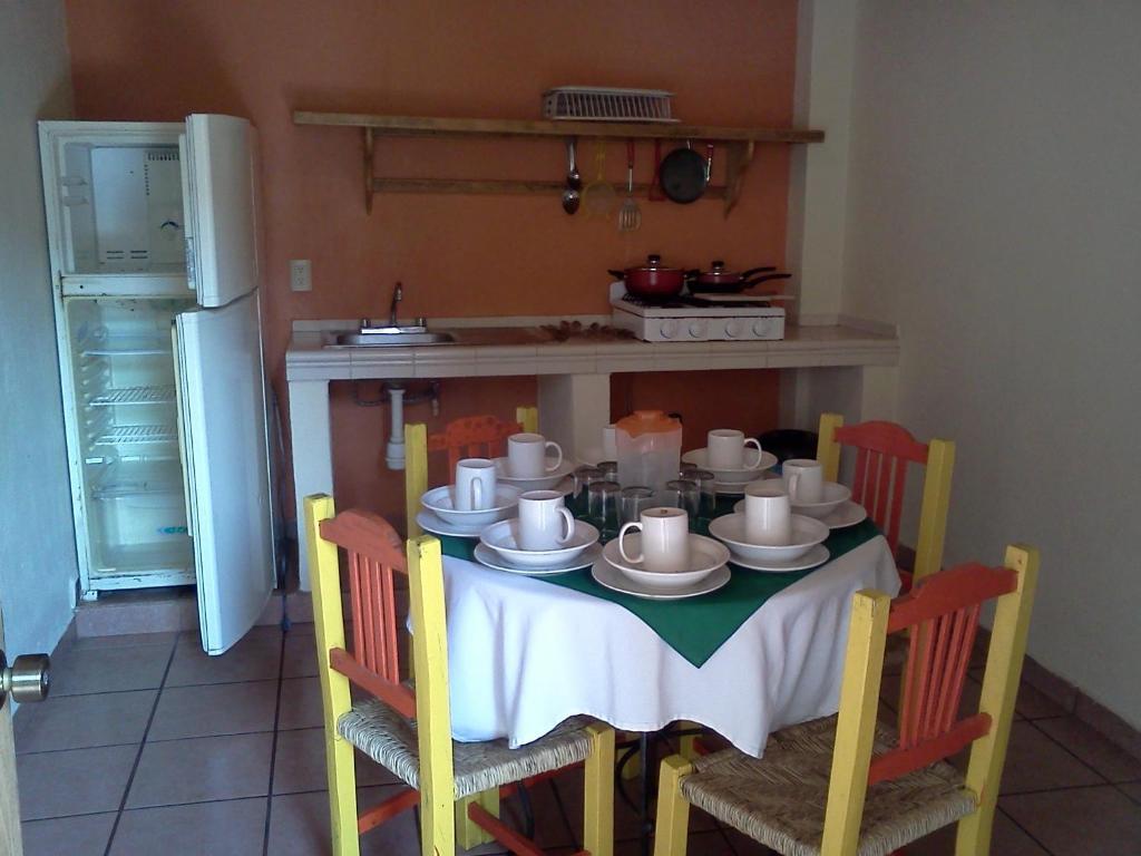 Casa Margarita Hotel Rincon de Guayabitos Oda fotoğraf